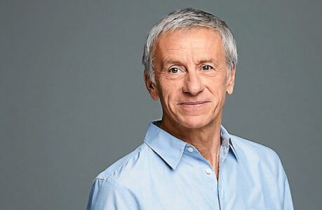 Le COLLIER ROUGE / Jean-Christophe RUFFIN